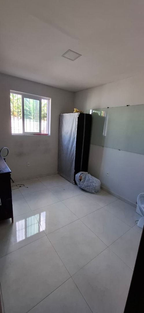 Apartamento com 3 dormitórios à venda, 74 m² por R$ 400.000,00...