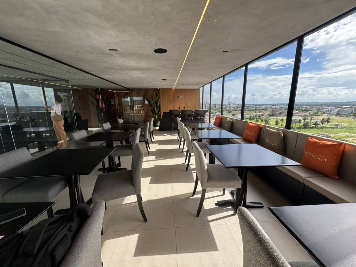 Flat com 1 dormitório à venda, 23 m² por R$ 380.000 - Varadour...