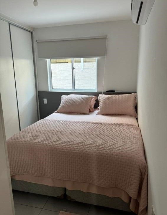 Apartamento com 2 dormitórios à venda, 70 m² por R$ 410.000,00...