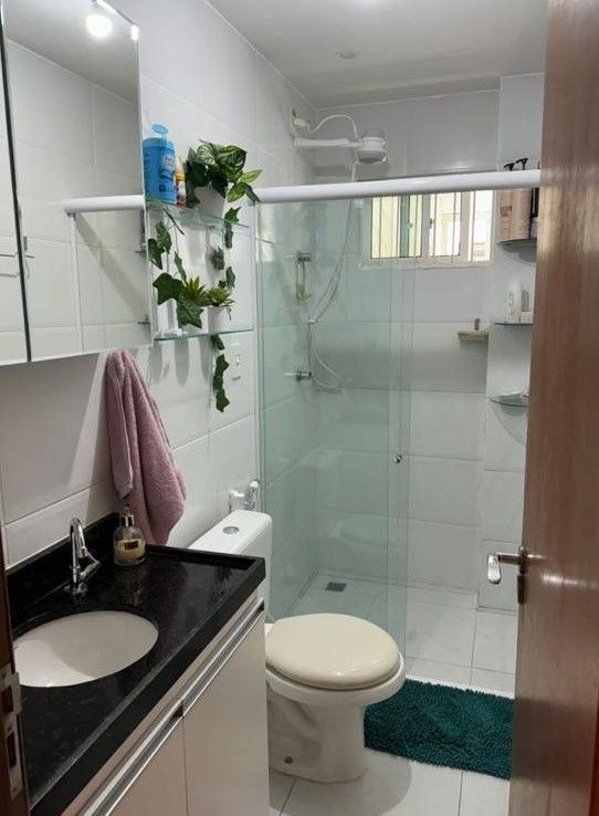 Apartamento com 2 dormitórios à venda, 70 m² por R$ 410.000,00...