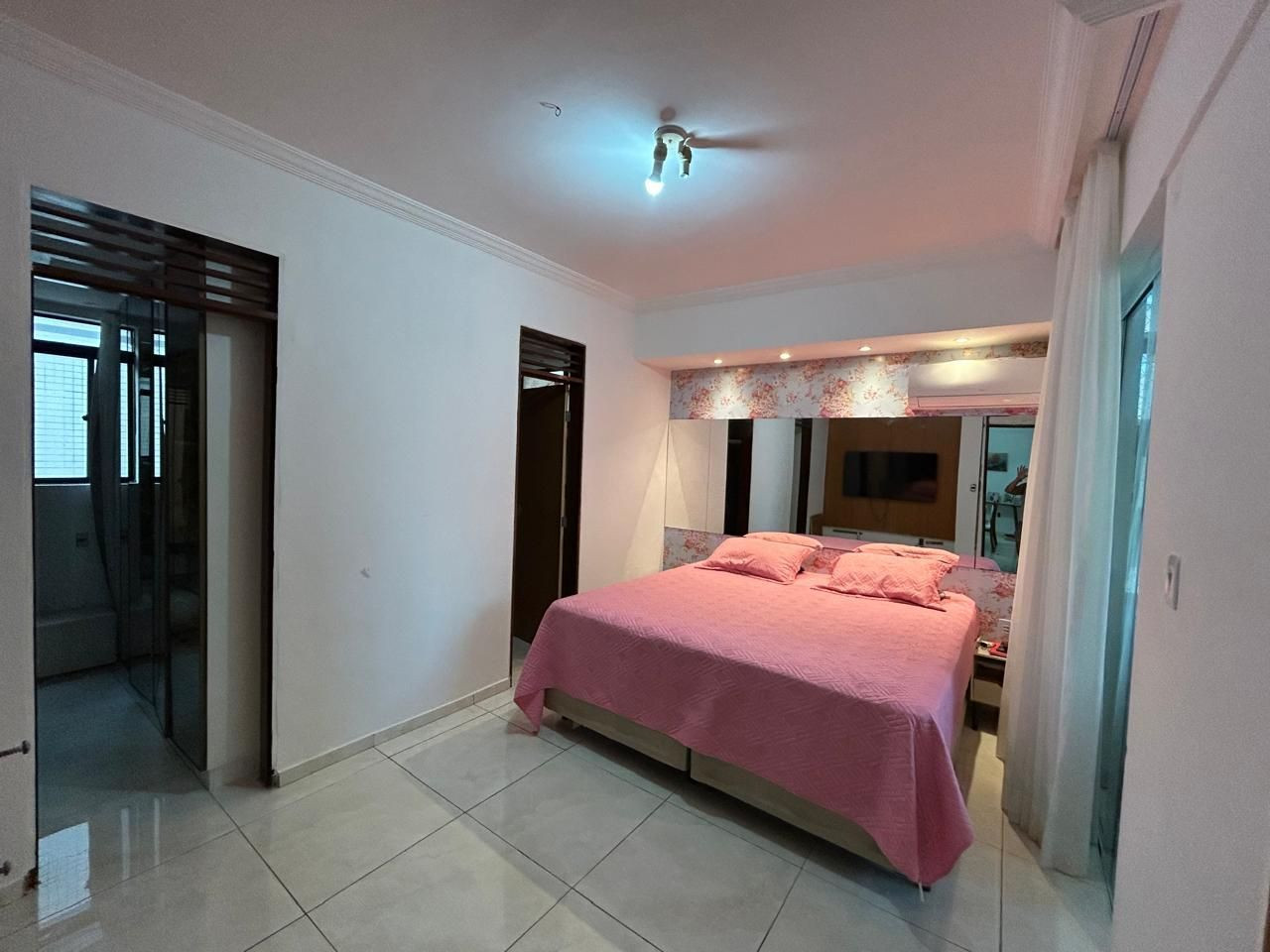Apartamento com 3 dormitórios à venda, 121 m² por R$ 590.000 -...