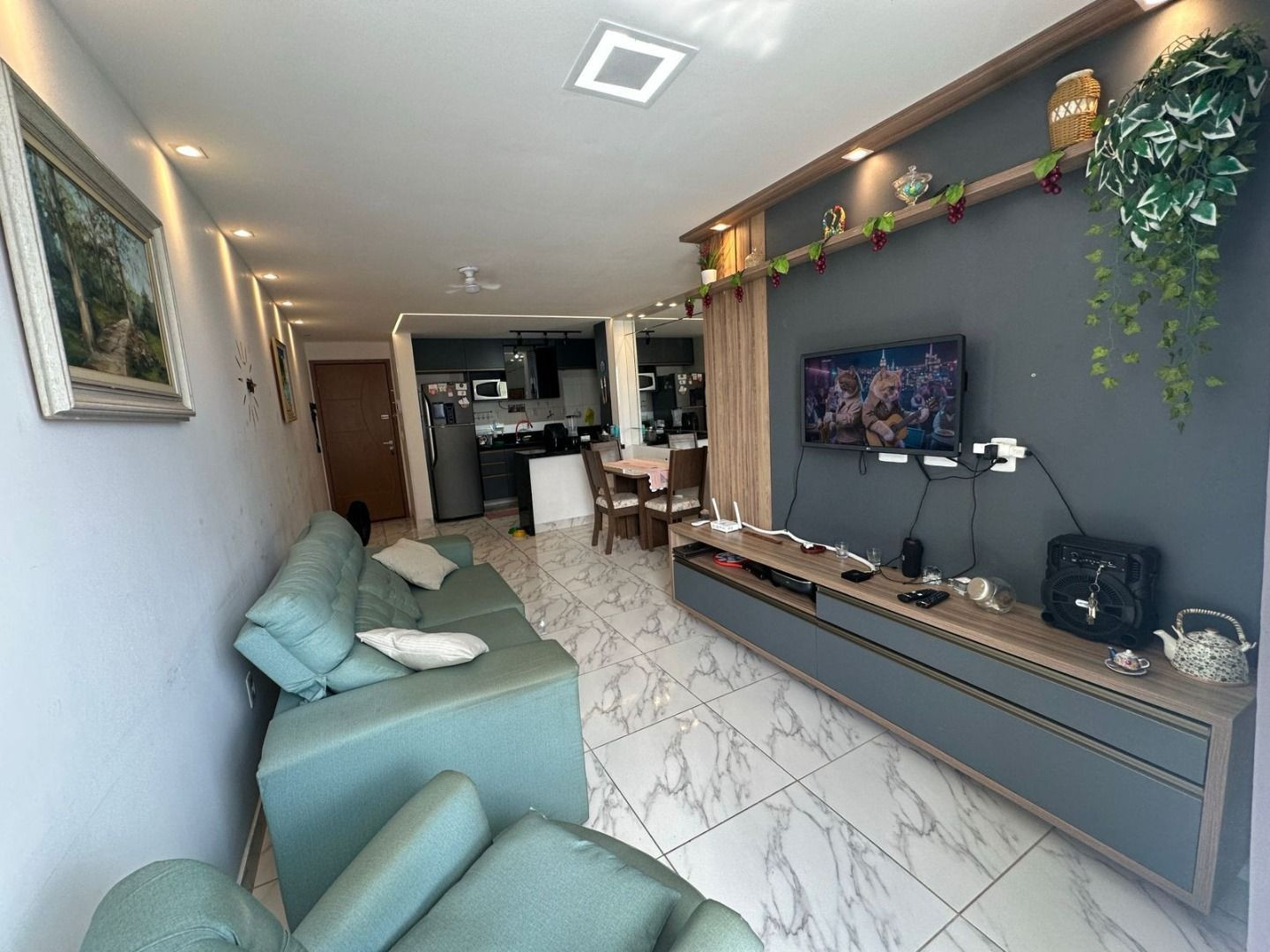 Apartamento com 3 dormitórios à venda, 72 m² por R$ 590.000,00...
