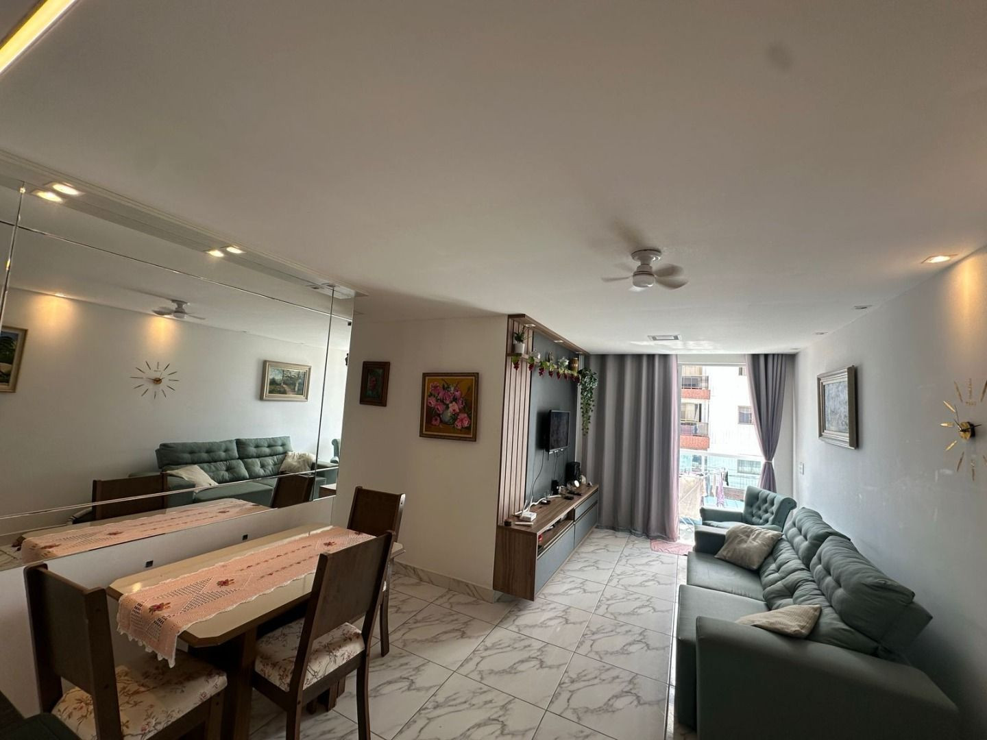 Apartamento com 3 dormitórios à venda, 72 m² por R$ 590.000,00...
