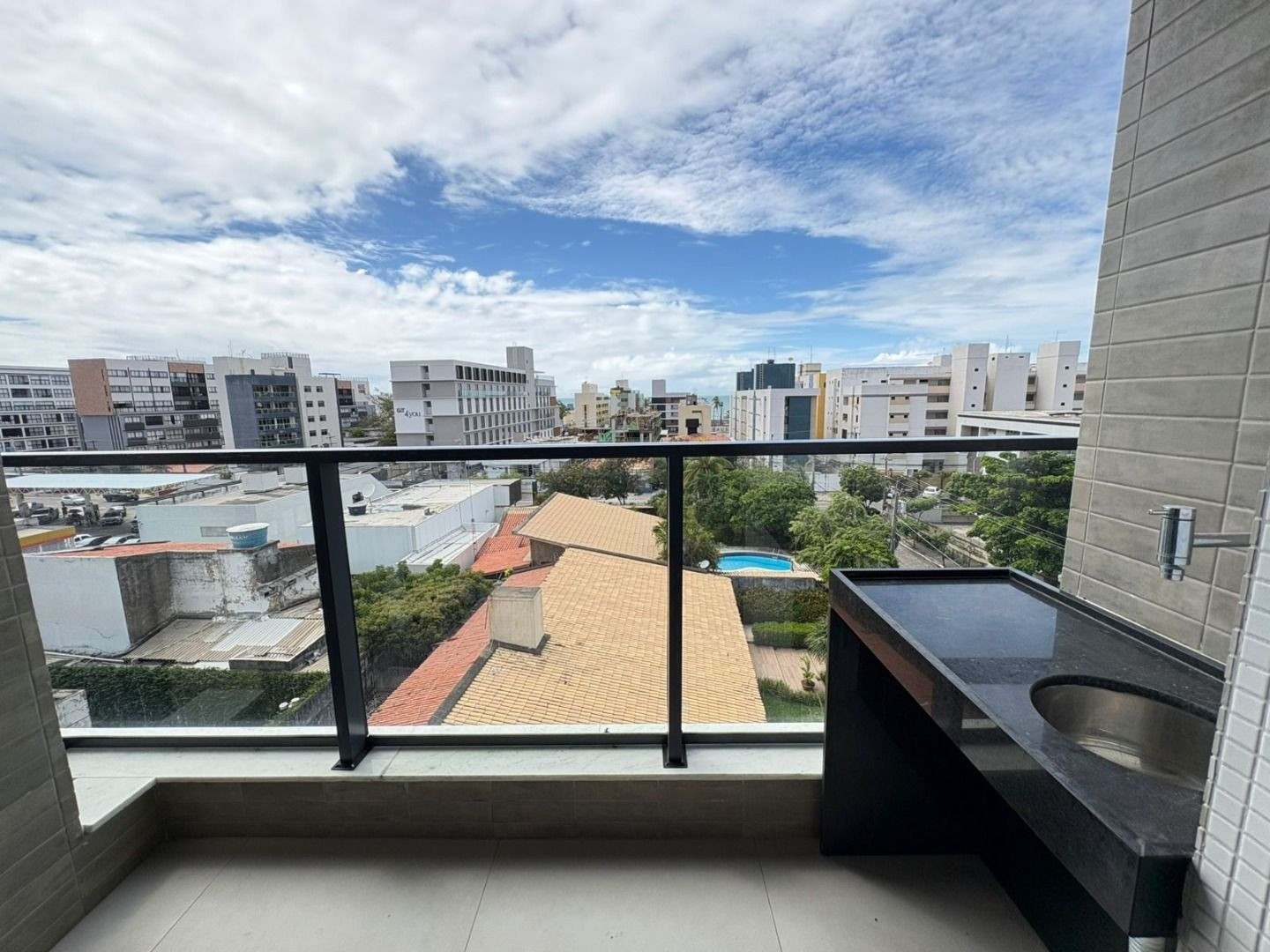 Apartamento com 3 dormitórios à venda, 75 m² por R$ 780.000,00...