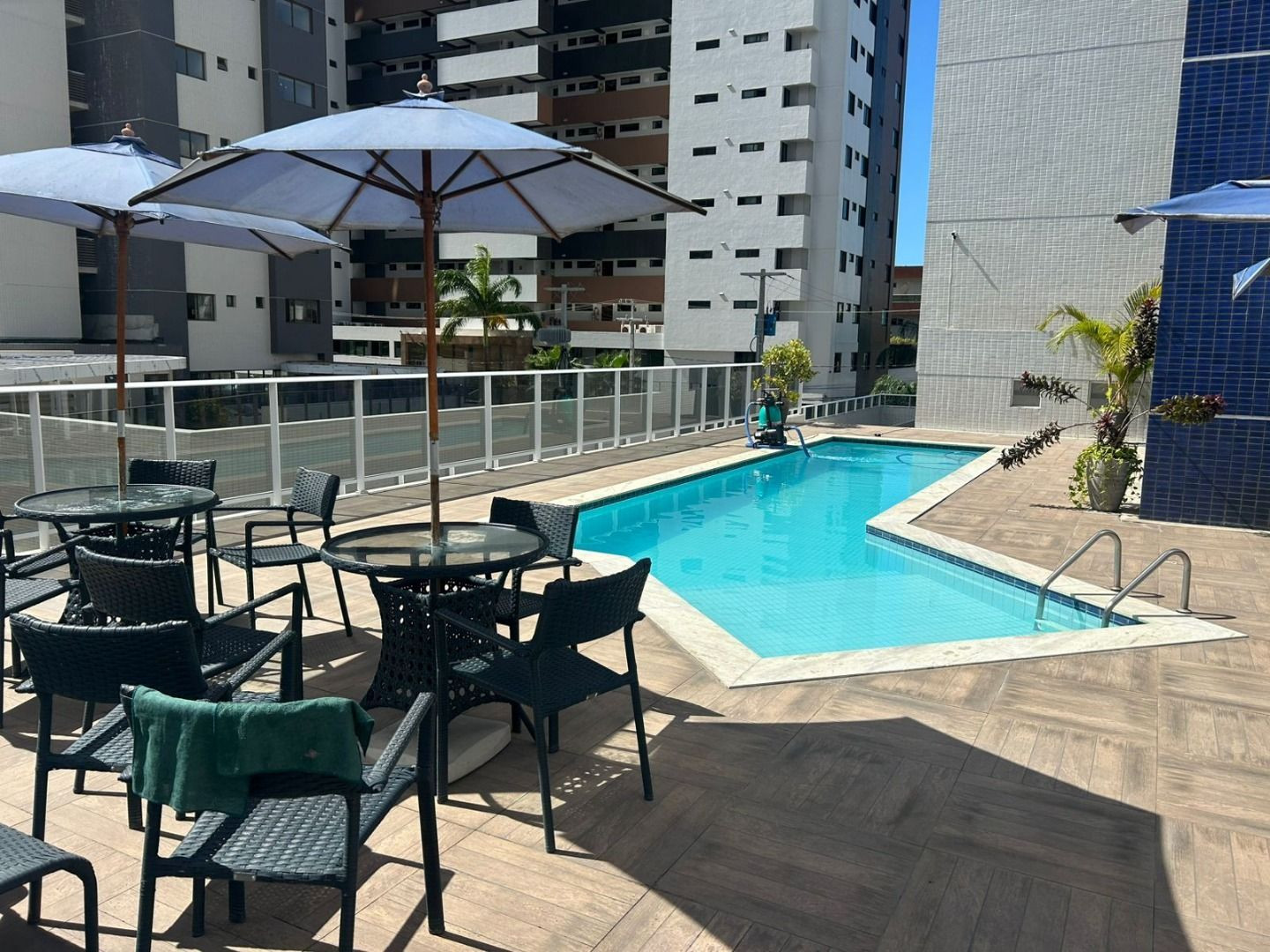 Apartamento com 2 dormitórios à venda, 62 m² por R$ 650.000,00...