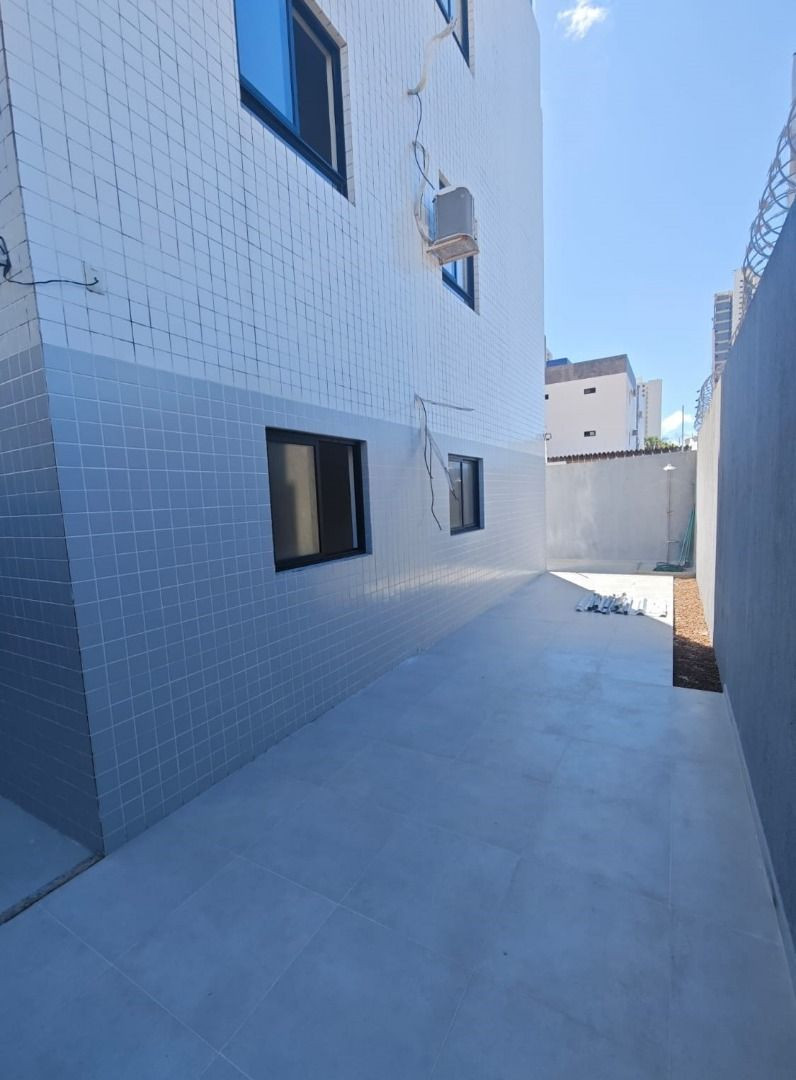 Apartamento com 3 dormitórios à venda, 65 m² por R$ 529.900 - ...