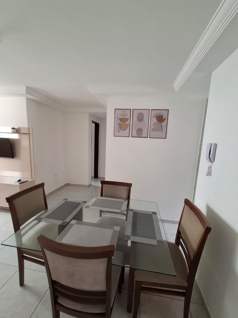 Apartamento com 3 dormitórios à venda, 67 m² por R$ 450.000,00...