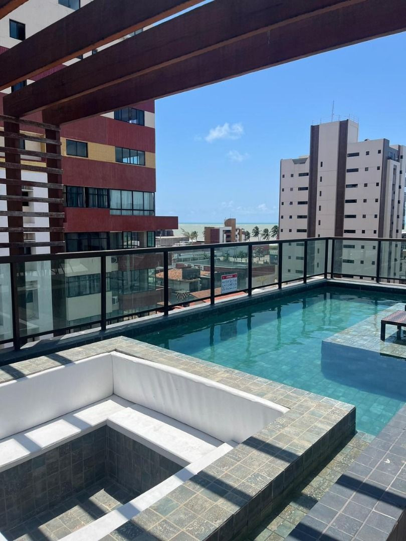 Apartamento com 2 dormitórios à venda, 58 m² por R$ 630.000,00...