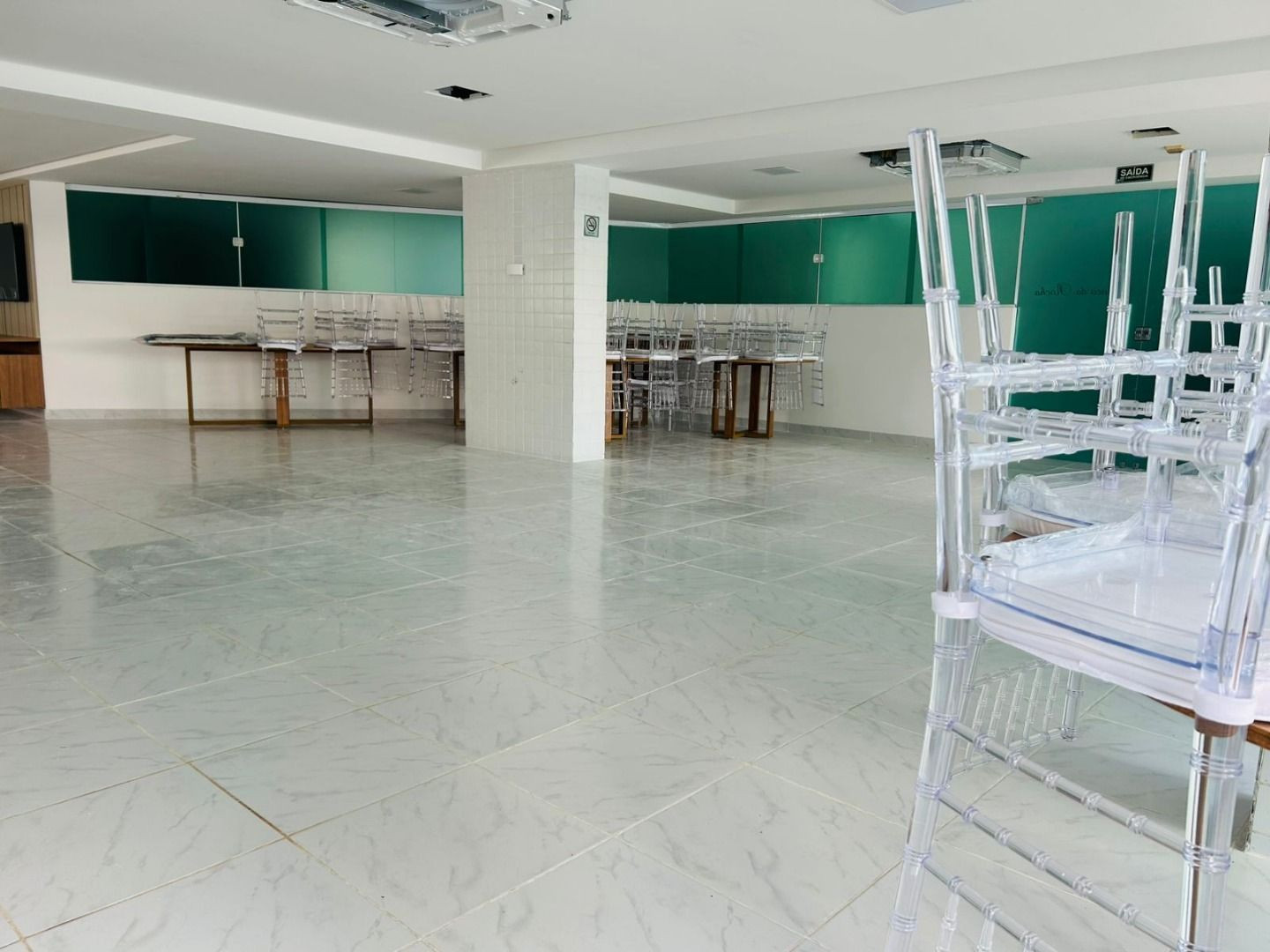 Apartamento com 3 dormitórios à venda, 108 m² por R$ 730.000,0...