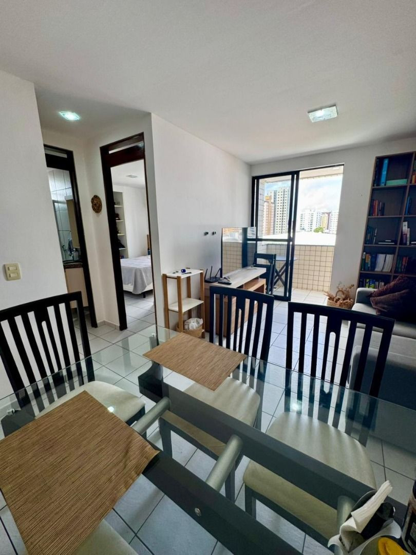 Apartamento com 2 dormitórios à venda, 53 m² por R$ 510.000,00...
