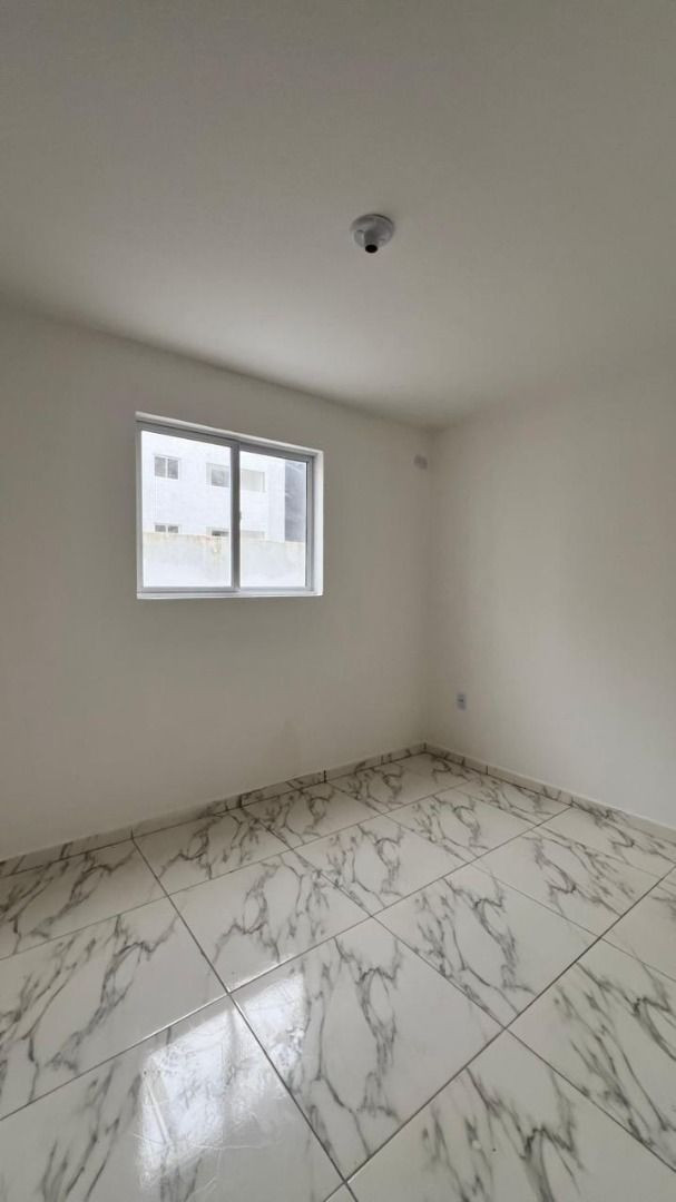 Apartamento com 2 dormitórios à venda, 50 m² por R$ 173.000,00...