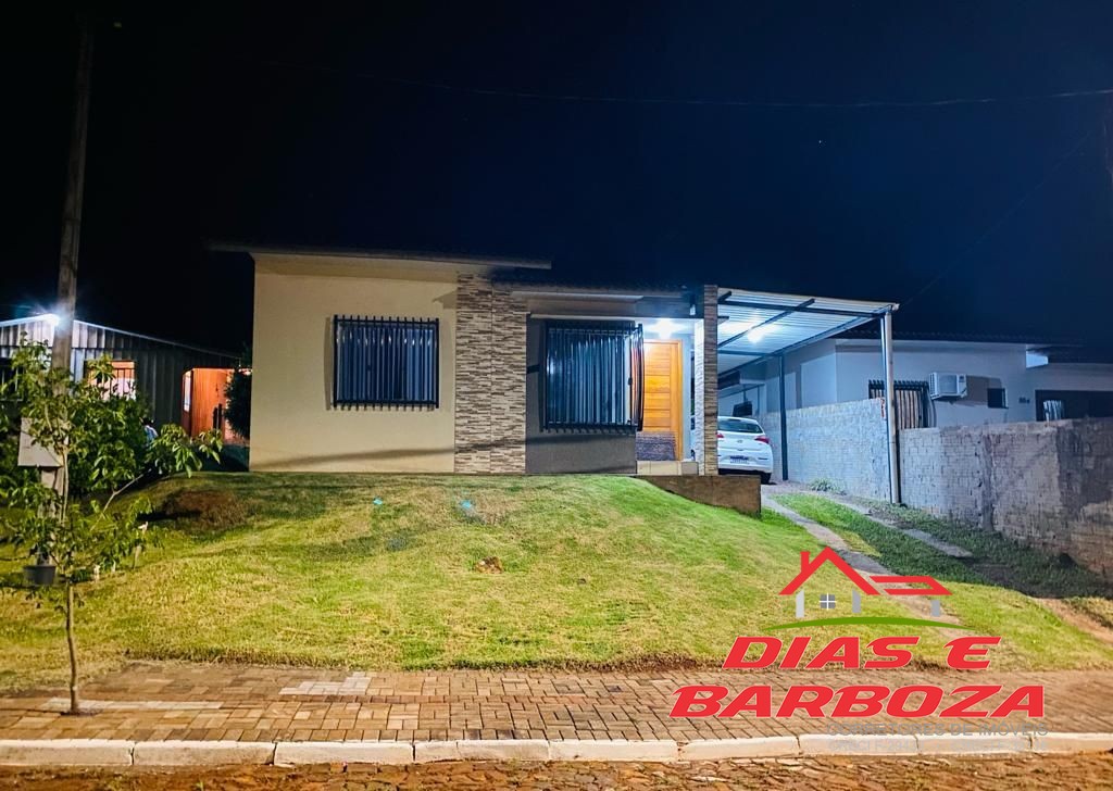 Lote de 360m com casa de 100m, localizado no Bairro Gilberto Simonetto em Amp