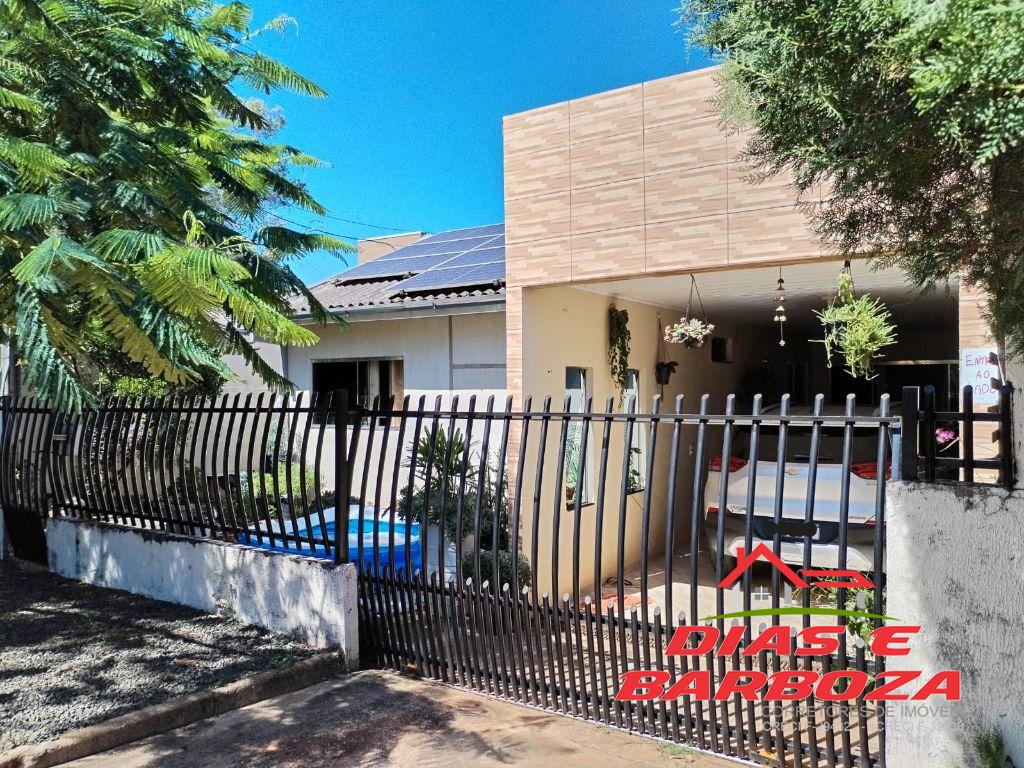 Lote de 220m com rea construda de 180m, localizado no Bairro Jardim das Palm