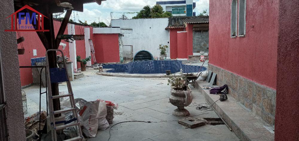 Casa à venda com 5 quartos, 300m² - Foto 3