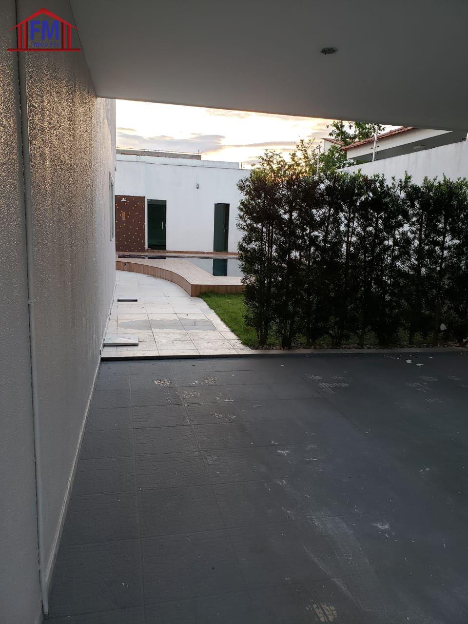 Casa de Condomínio à venda com 4 quartos, 500m² - Foto 3