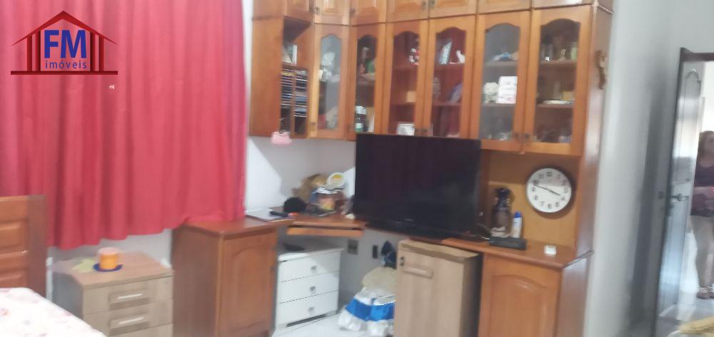 Casa à venda com 6 quartos, 350m² - Foto 8