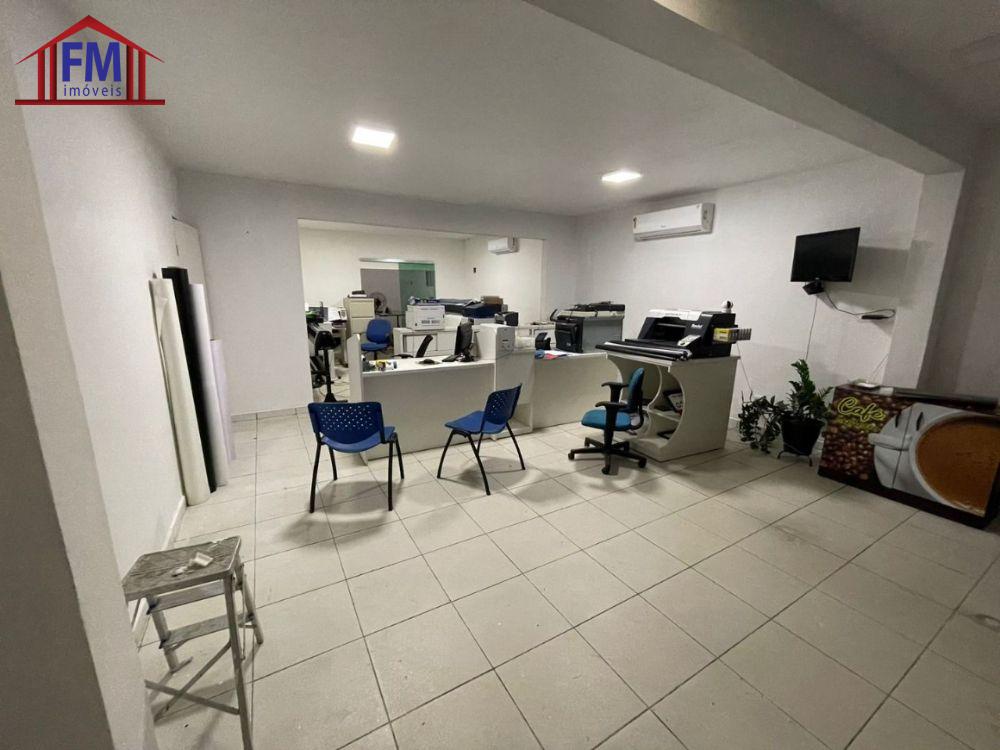 Casa, 4 quartos, 500 m² - Foto 3