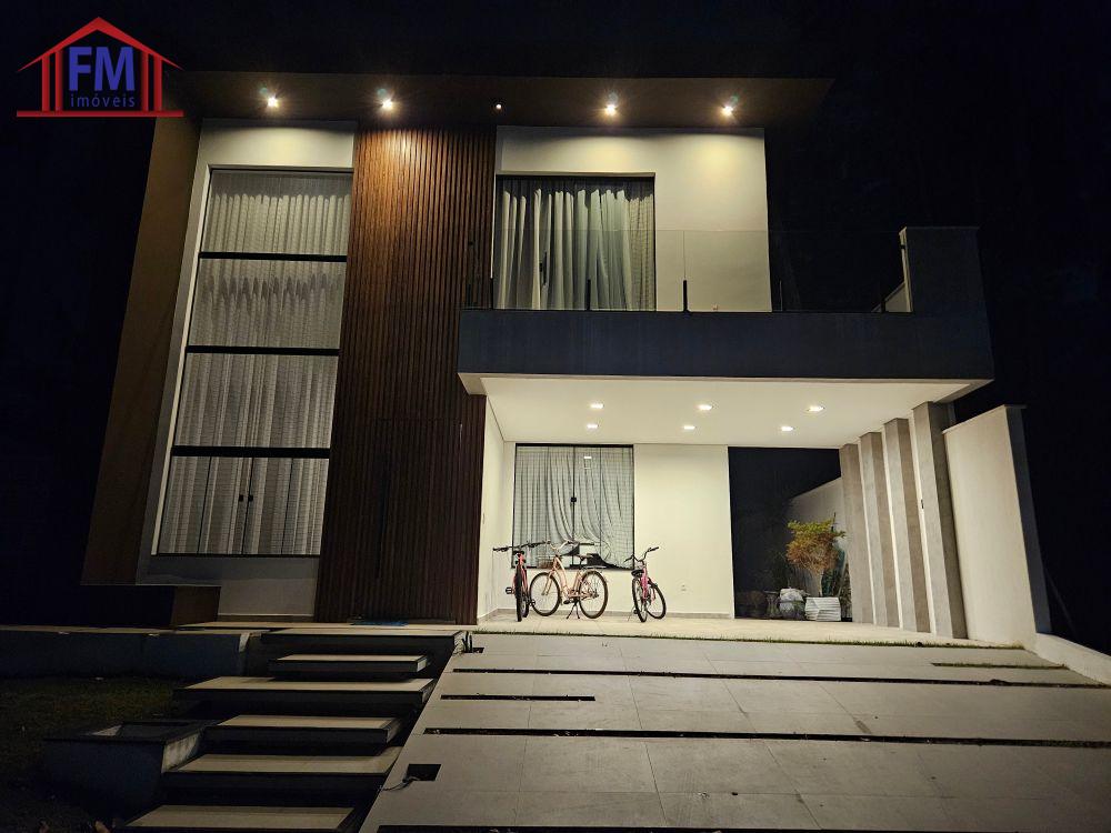 CASA 4 STS, ALPHAVILLE  IV PONTA NEGRA  1.850.000