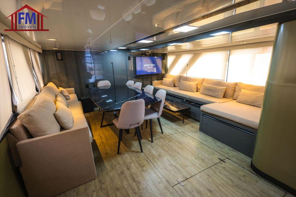 Cobertura à venda com 7 quartos, 250m² - Foto 11