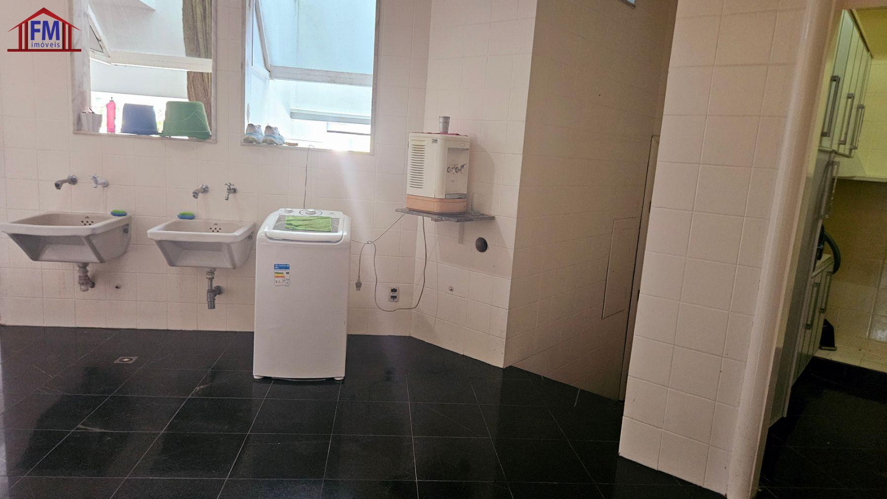 Casa de Condomínio à venda com 4 quartos, 1000m² - Foto 10