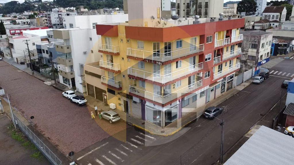 VENDE-SE APARTAMENTO MOBILIADO DE ALTO PADRÃO