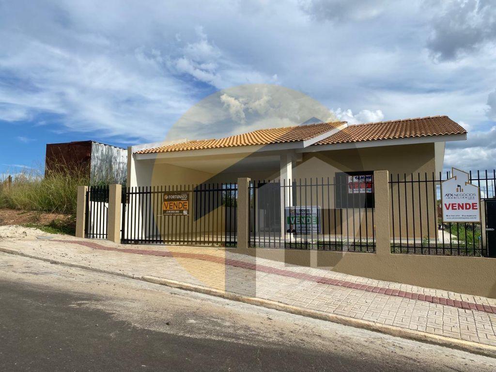 VENDE-SE CASA 