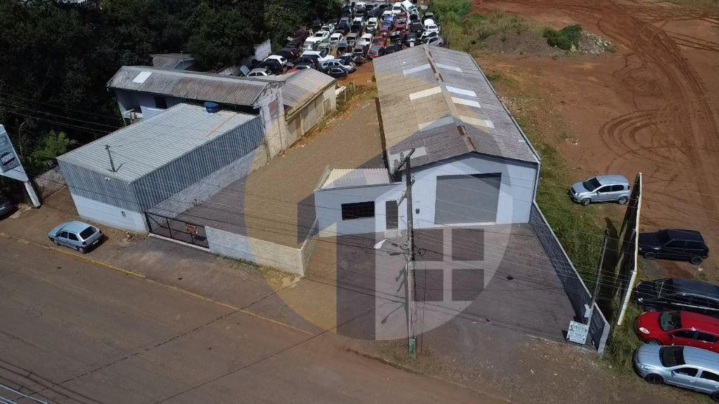 VENDE-SE BARRACÃO 