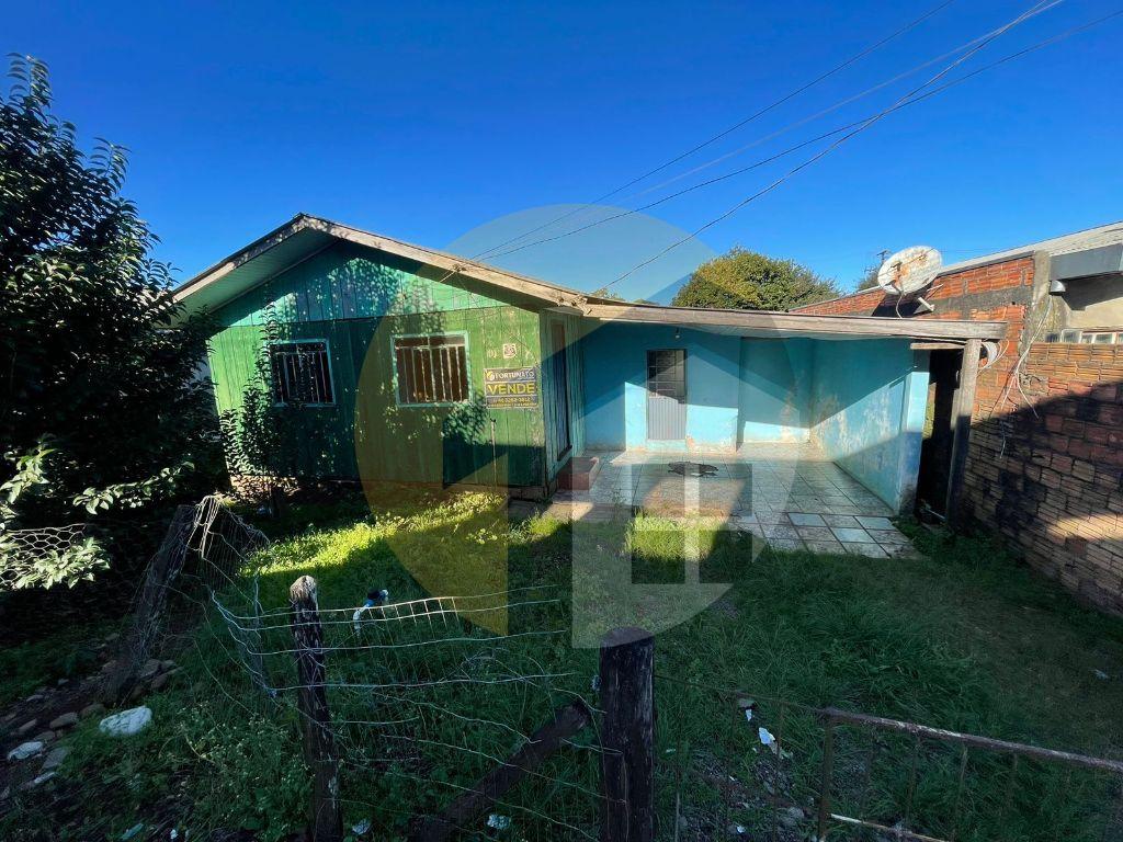 VENDE-SE CASA MISTA