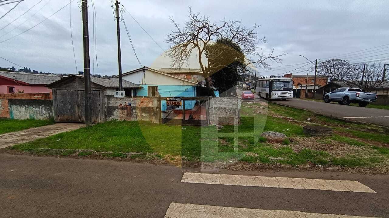 VENDE-SE CASA MISTA 