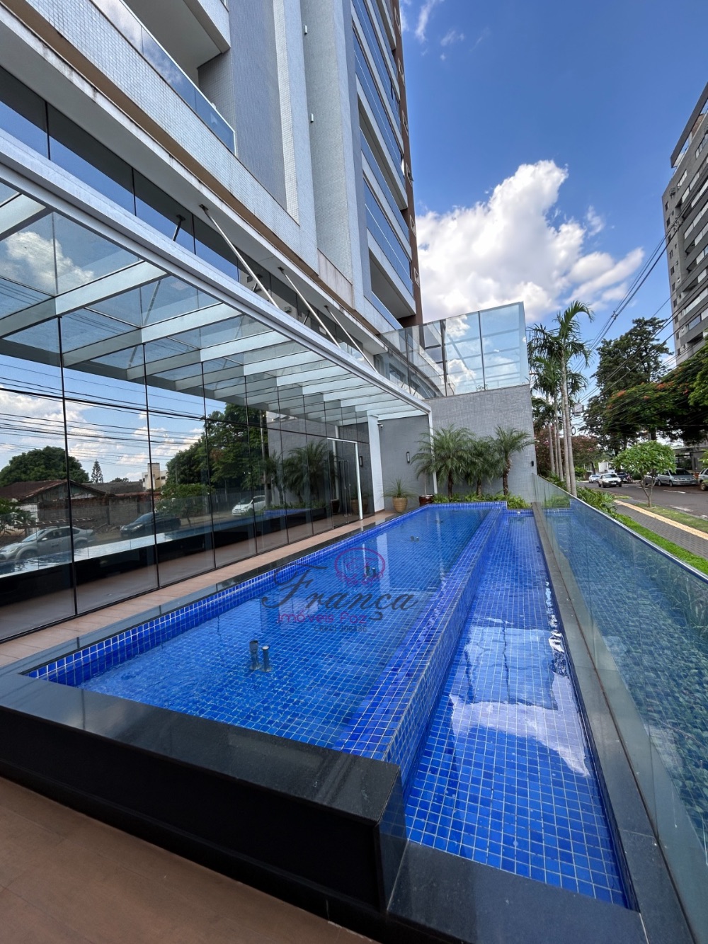 LINDO APARTAMENTO NO EDIFCIO DOLCE VITA