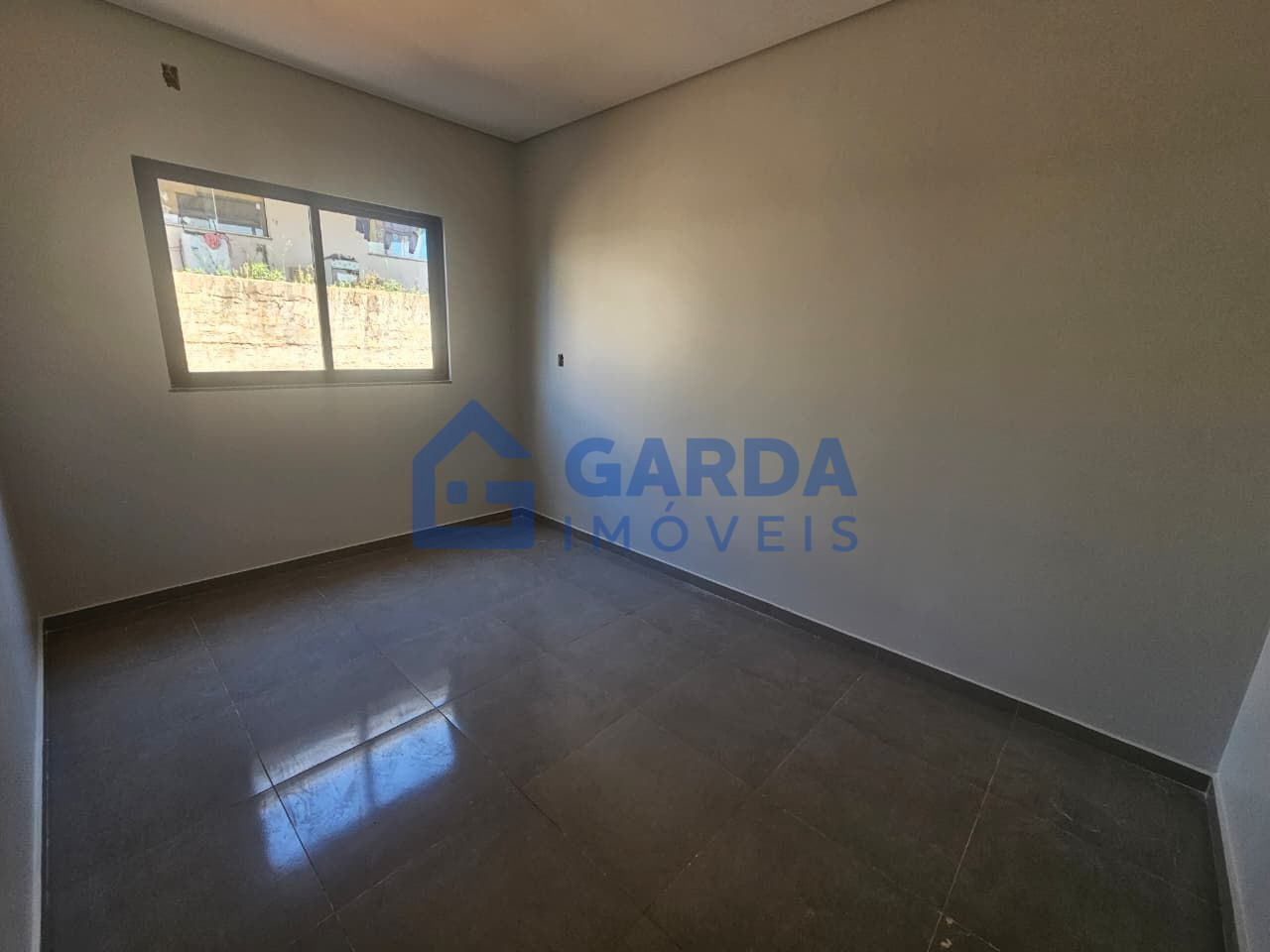 Garda Imveis em So Loureno do Oeste/SC