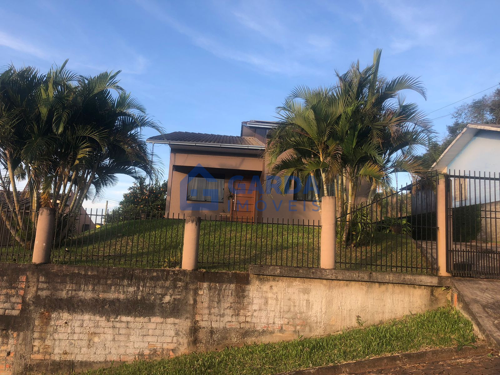 Casa � Venda