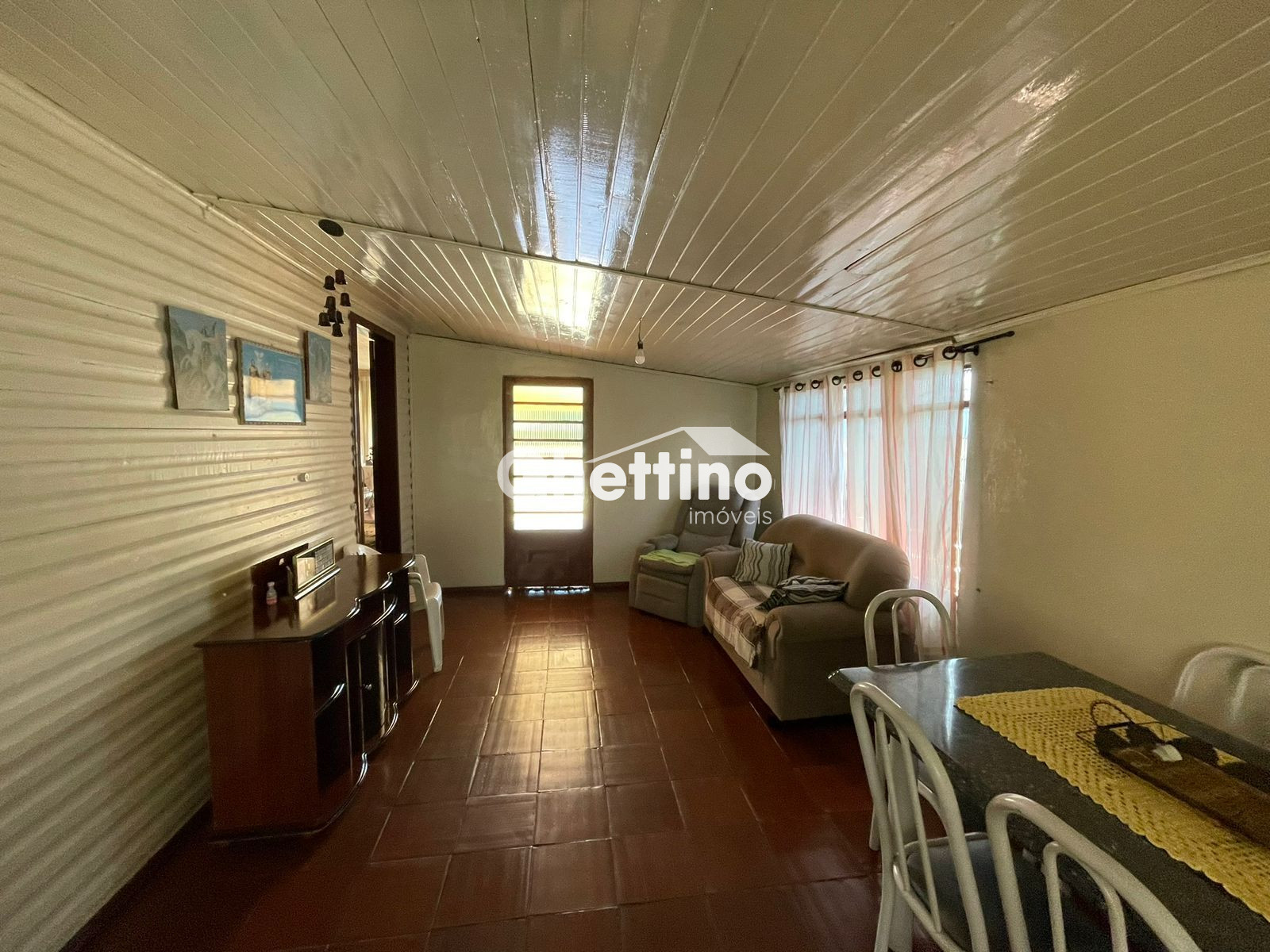 Ghettino Im�veis em Marmeleiro - PR