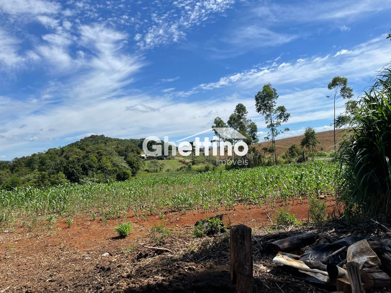 Ghettino Im�veis em Marmeleiro - PR