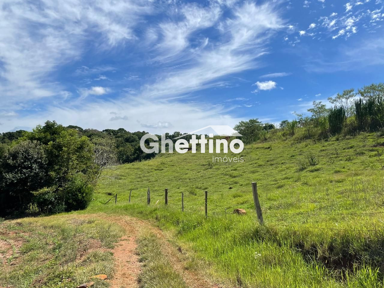 Ghettino Im�veis em Marmeleiro - PR