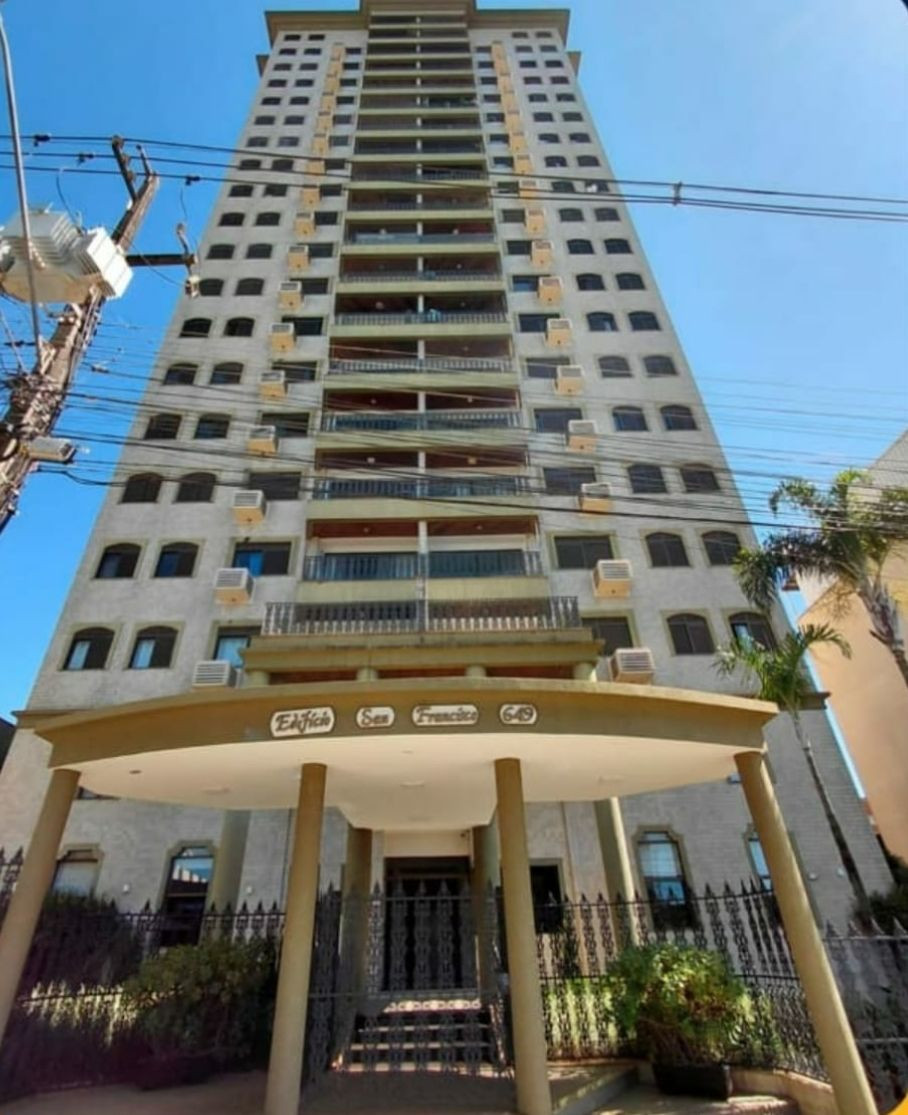 Lindo Apto. em ?tima localiza??o
