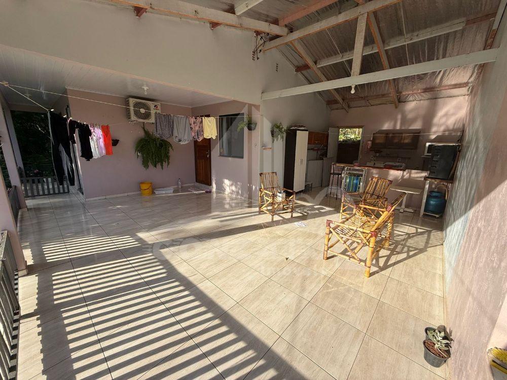 REA RURAL COM CASA DE ALVENARIA