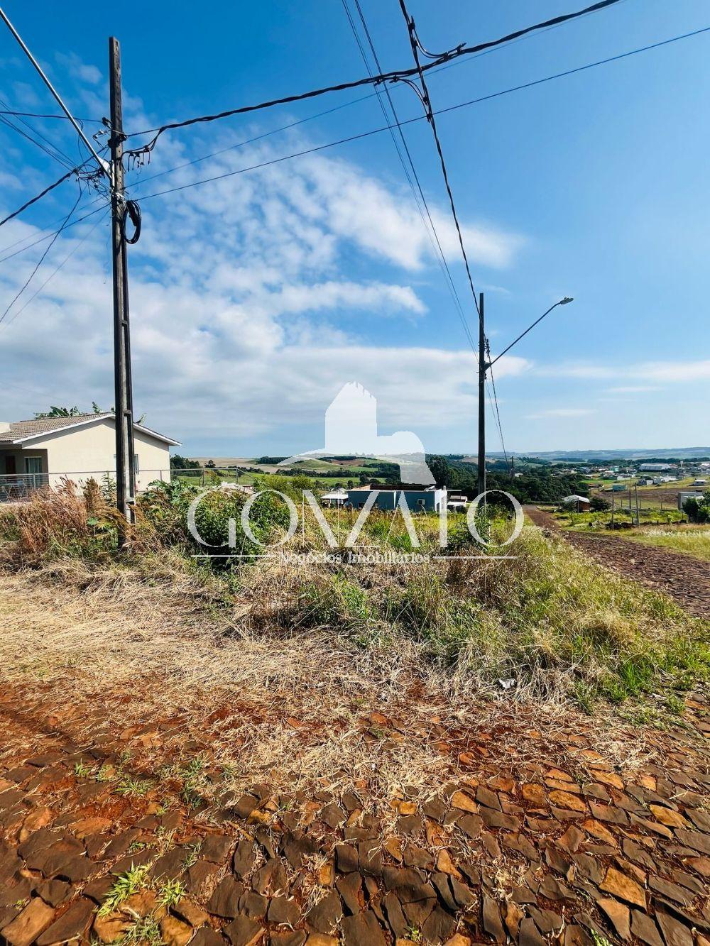 TERRENO DE ESQUINA RESIDENCIAL