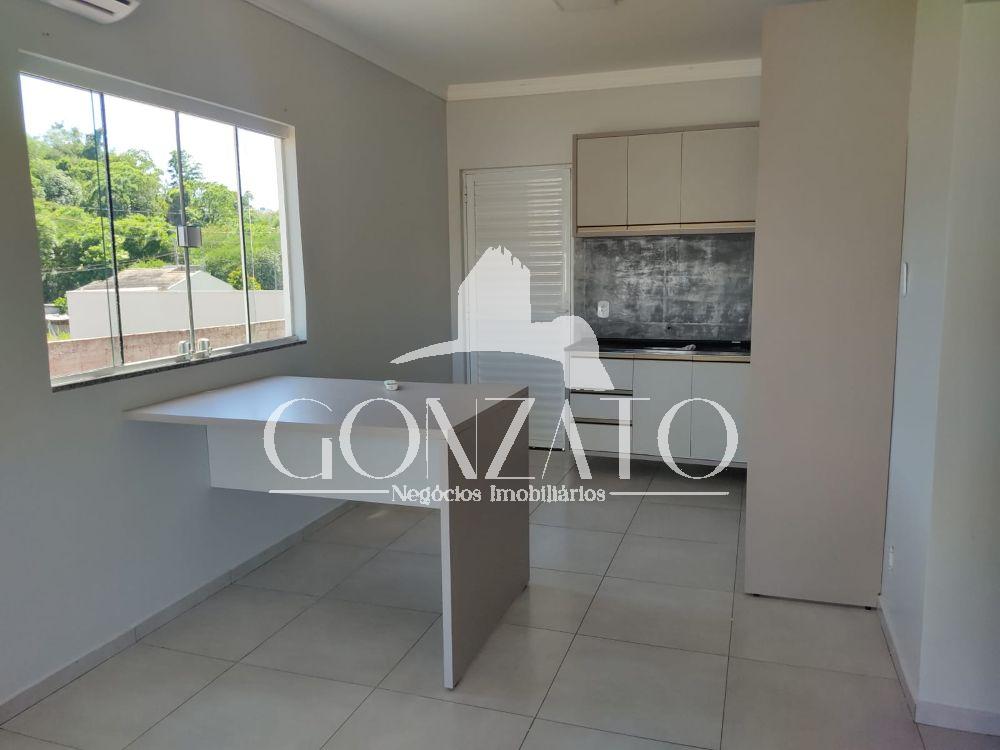 IMVEL DE ALVENARIA, SEMI-MOBILIADO