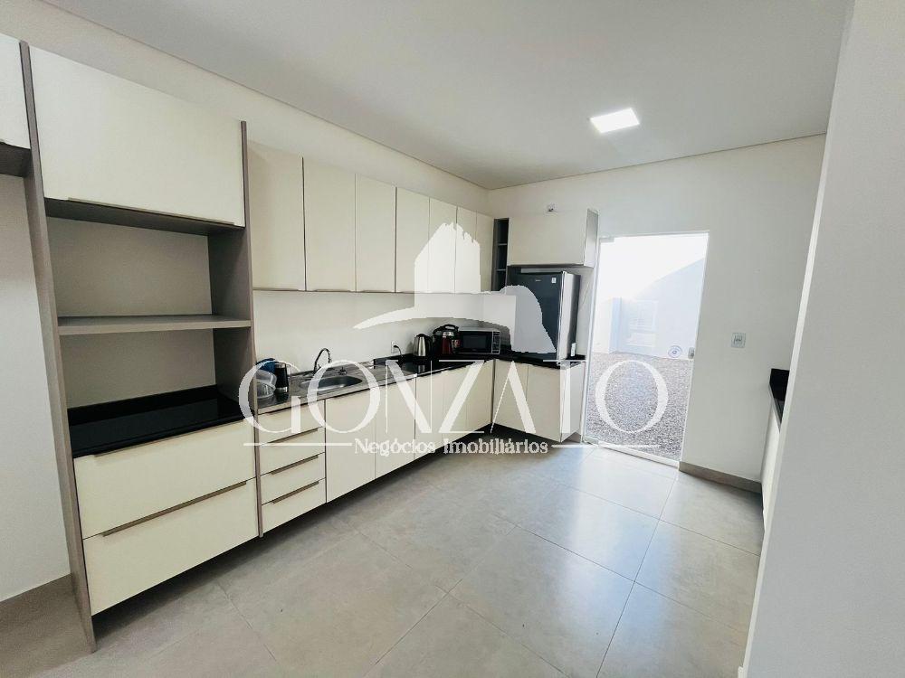 APARTAMENTO TÉRREO