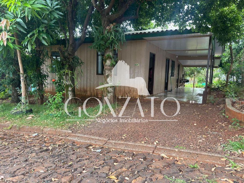 IMÓVEL MISTO COM TERRENO AMPLO
