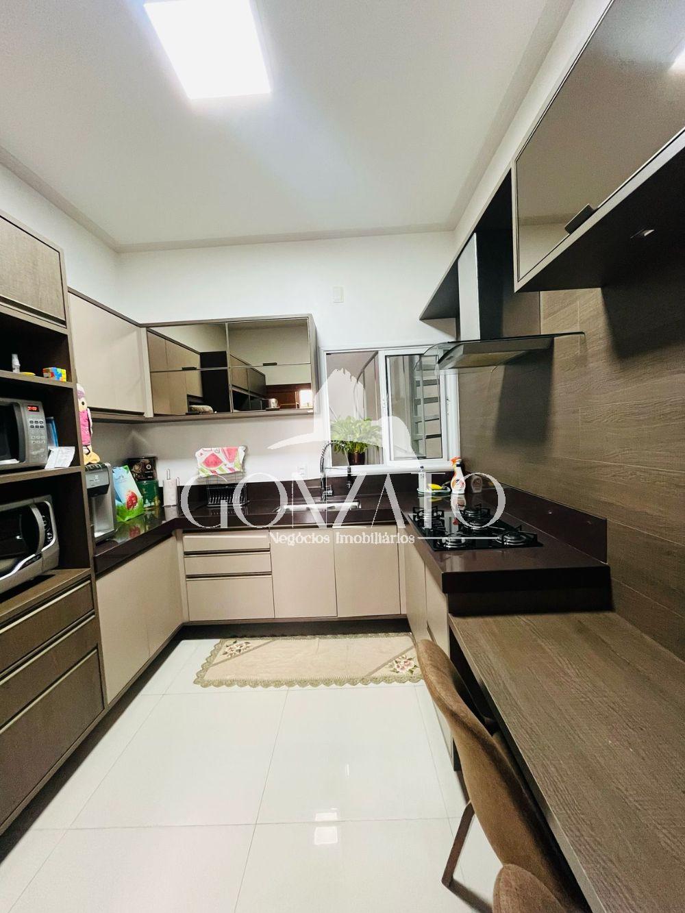 IMÓVEL SEMI MOBILIADO