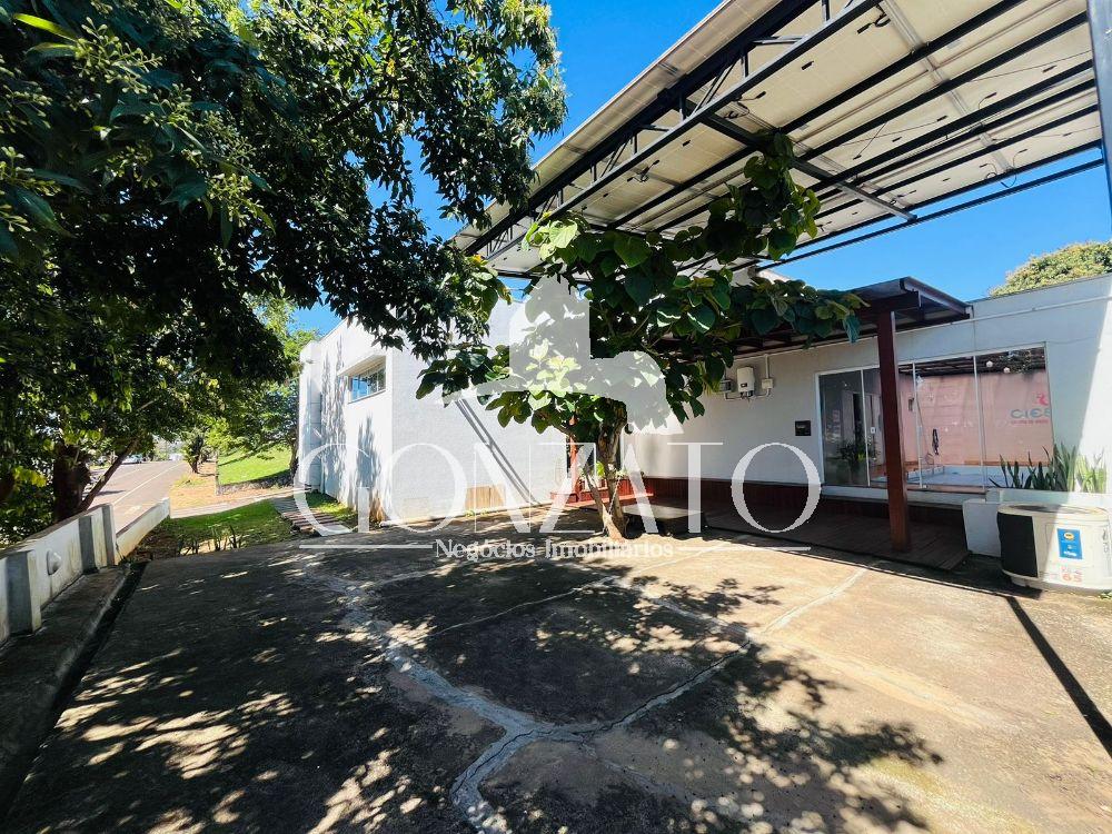 SALA COMERCIAL COM ESPAÇO PARA HIDROPILATES 