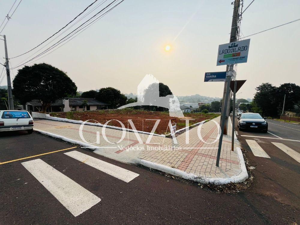 TERRENO DE ESQUINA COMERCIAL/RESIDENCIAL