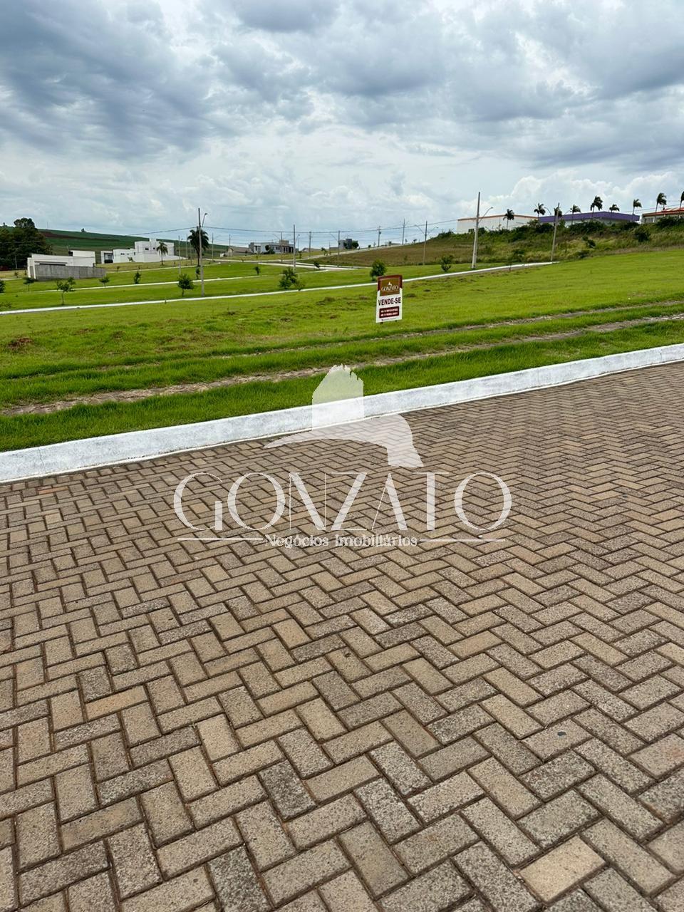 TERRENO COMERCIAL/RESIDENCIAL