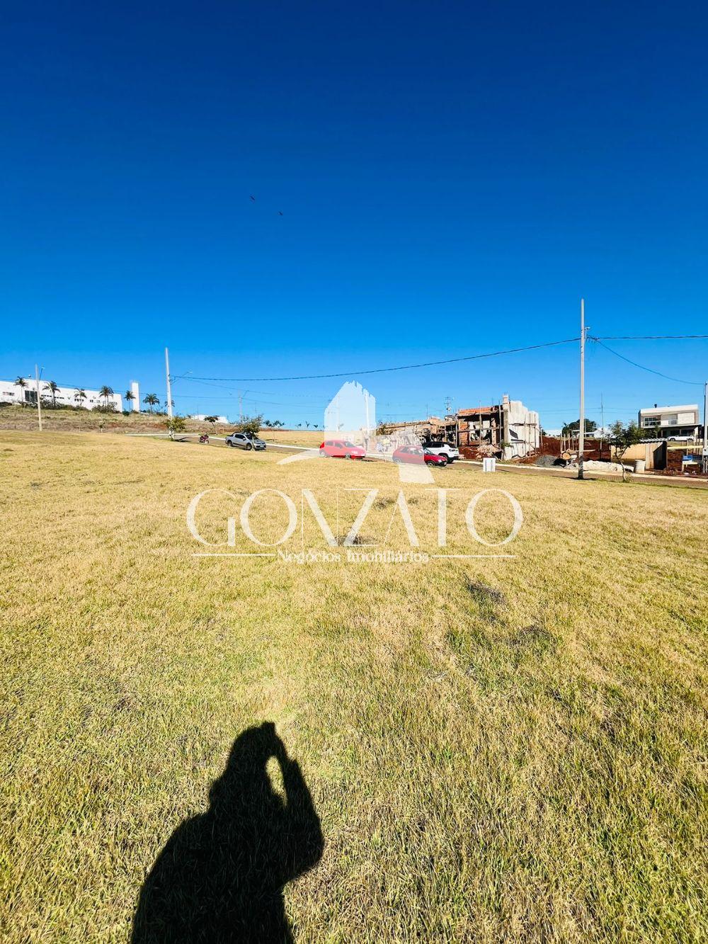 TERRENO RESIDENCIAL