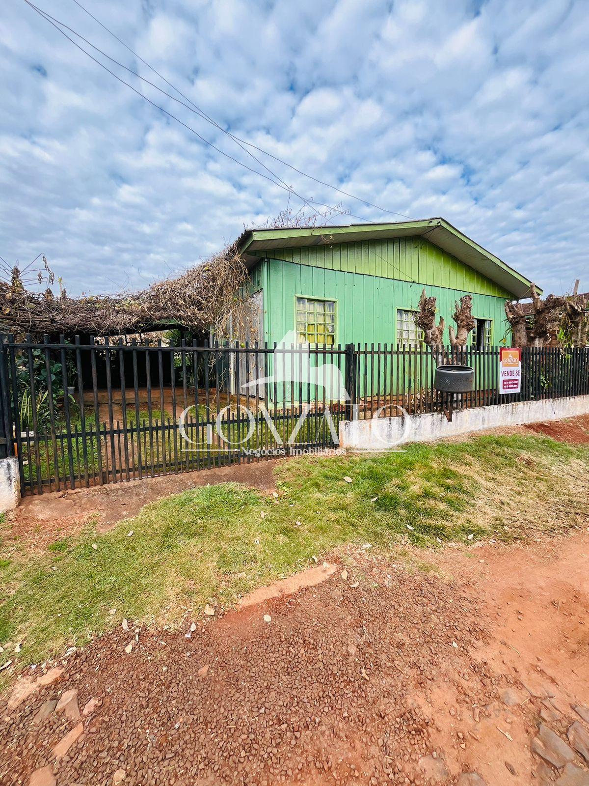 IMÓVEL DE MADEIRA COM TERRENO DE 360M²