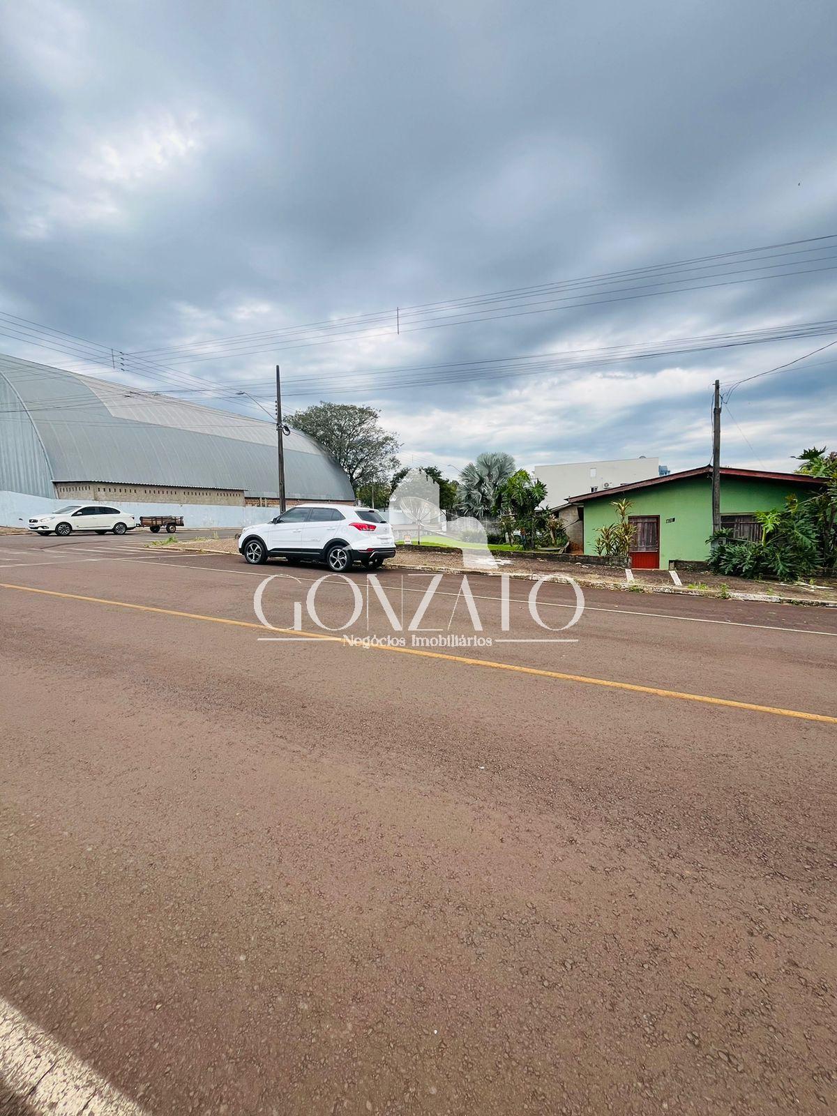 IMÓVEL COM TERRENO COMERCIAL