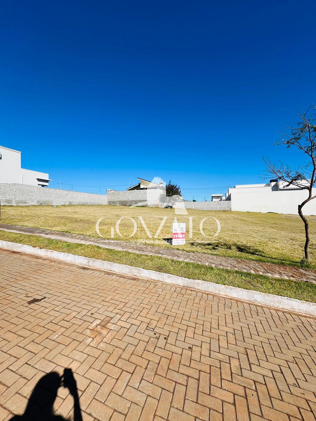 TERRENO COMERCIAL/RESIDENCIAL