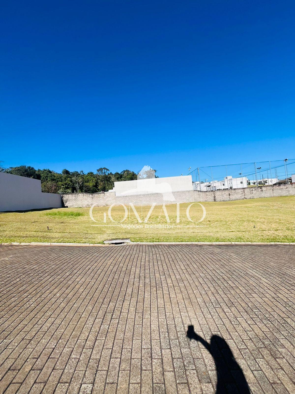 TERRENO RESIDENCIAL